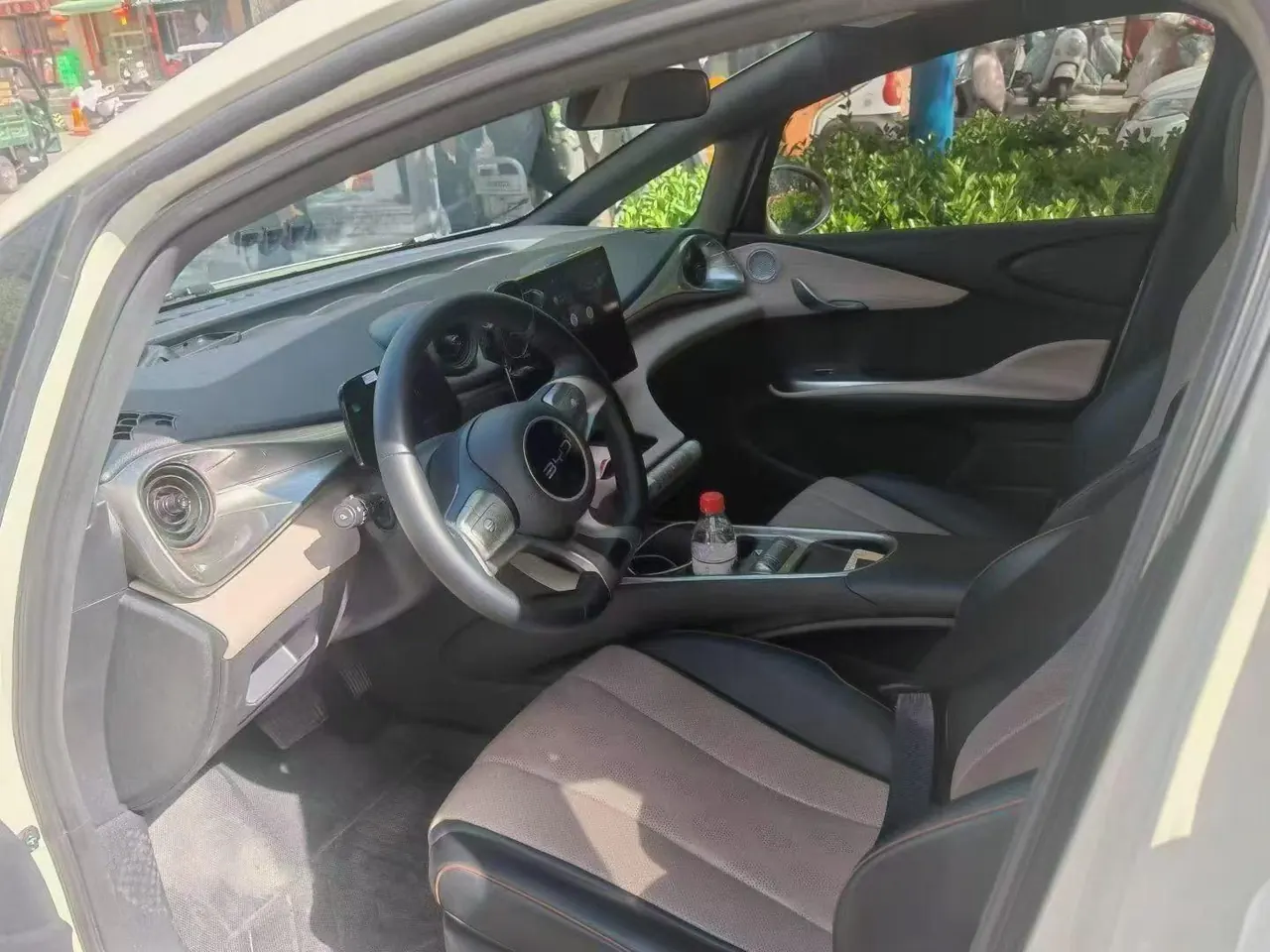 BYD 2025 Dolphins 420km Free Edition Automatic 4