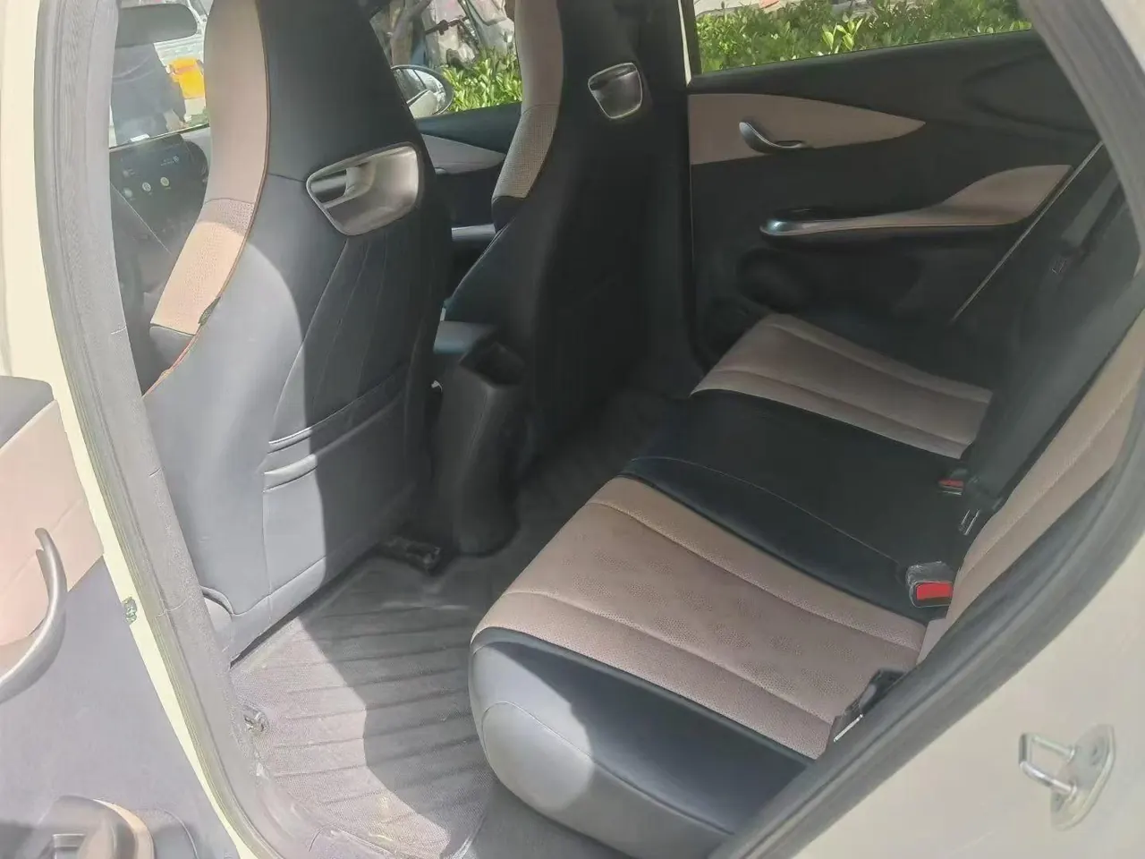BYD 2025 Dolphins 420km Free Edition Automatic 5