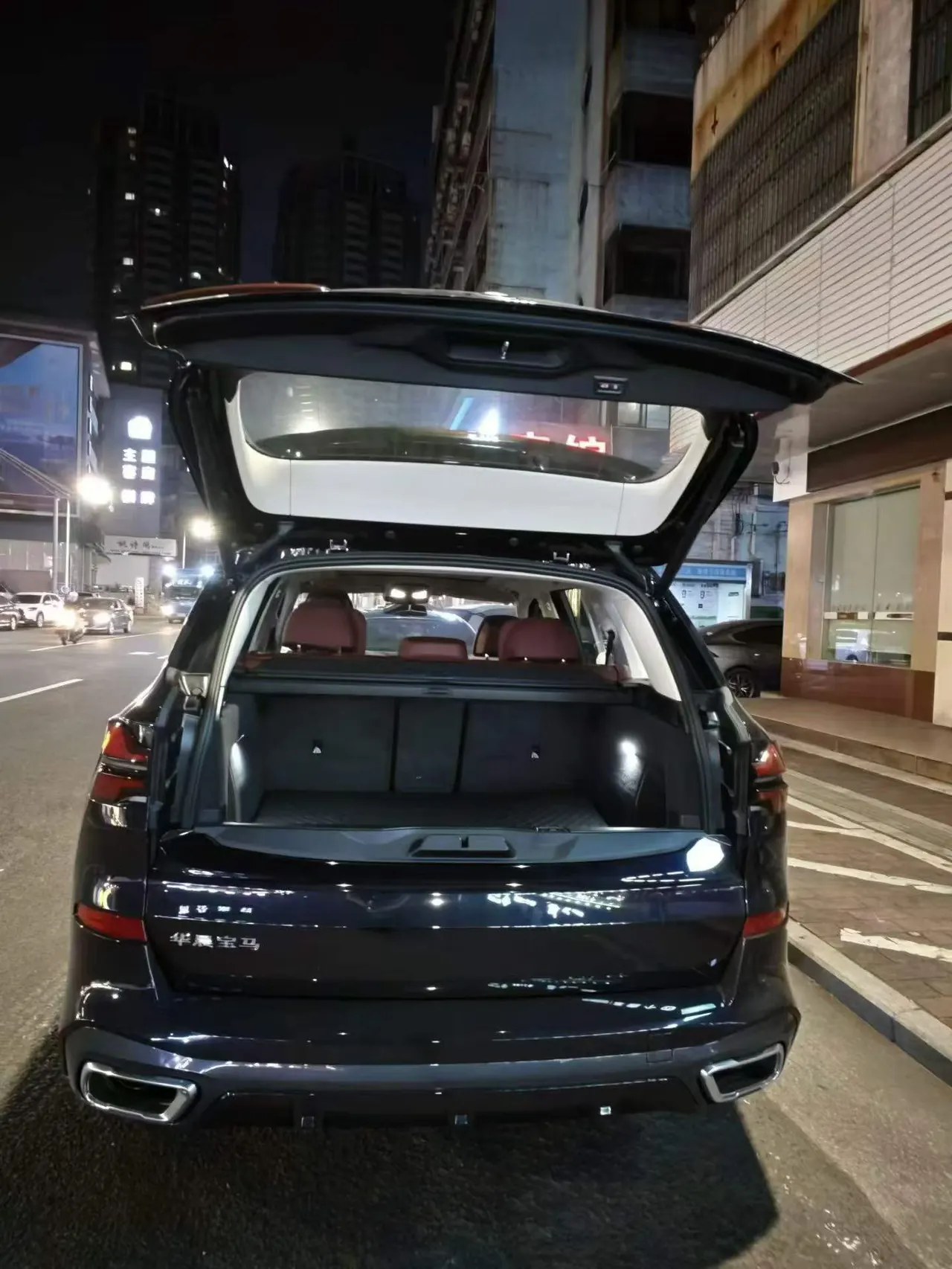 BMW 2026 X5 xDrive30Li 48V 2.0T exclusive m sports obsidian night suit automatic gear 2