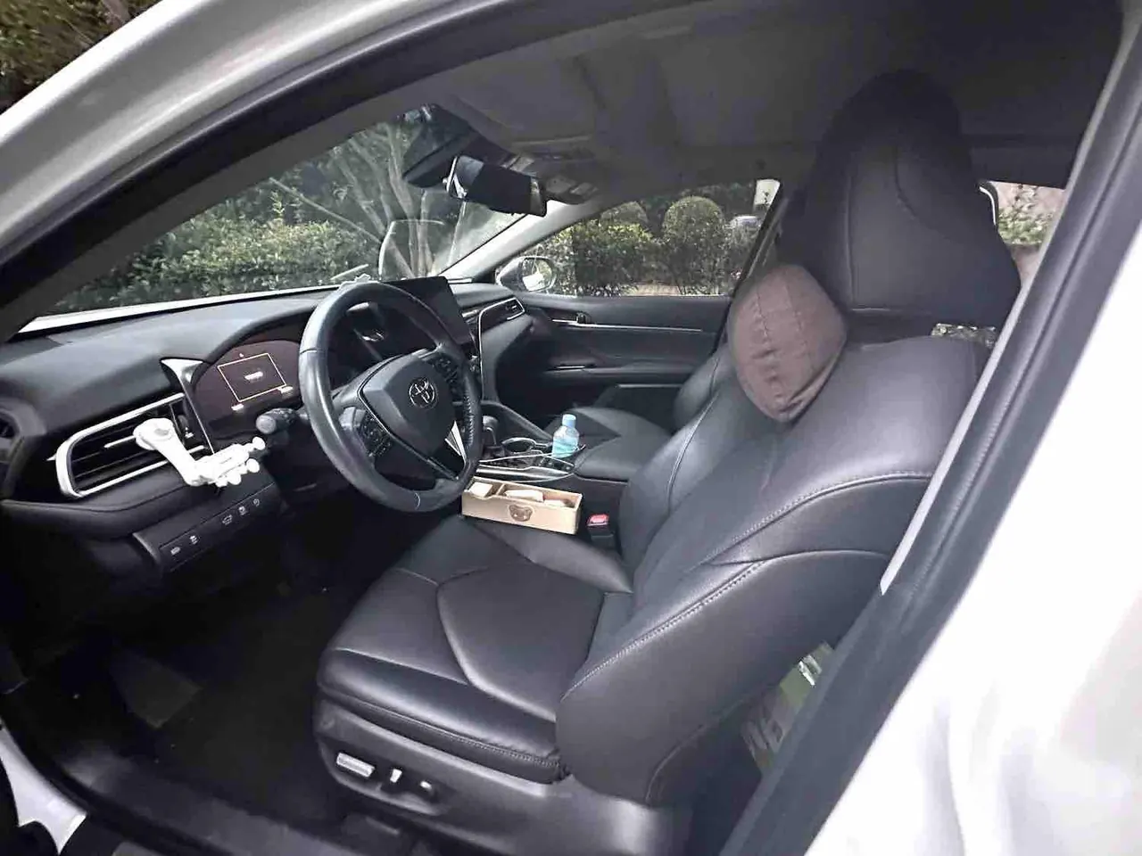 Toyota 2021 Camry 2.5G Deluxe Edition Automatic Gear 8