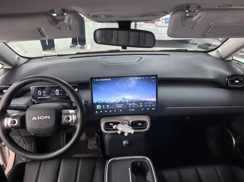 GAC Aion 2025 AION UT 420 Smart Edition Automatic Gear 5