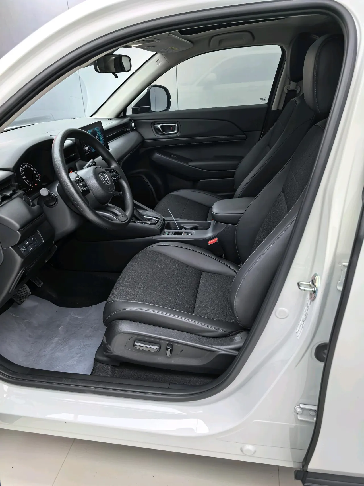 Honda 2025 Binzhi 1.5 Stepless and Comfortable Edition Automatic Gear 4