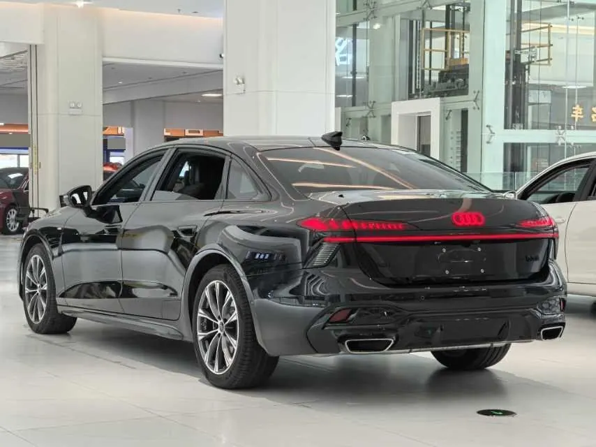 Audi 2026 A6L 2.0T Enjoy Dynamic Automatic 7
