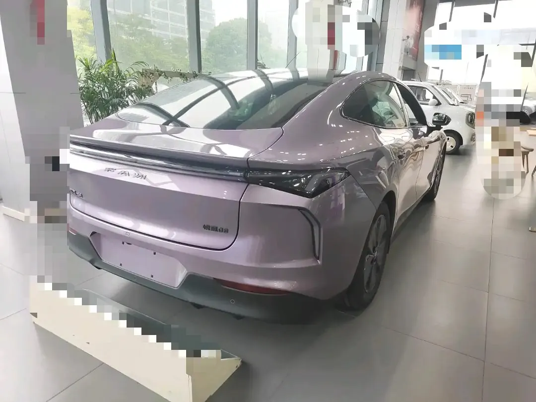Bestune 2026 yueyi 08 565 Plus automatic gear 4