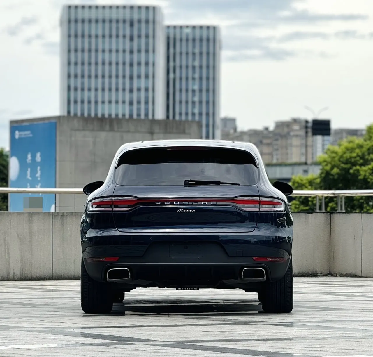 Porsche Macan (Imported) 2021 Macan 2.0T Automatic Gear 3