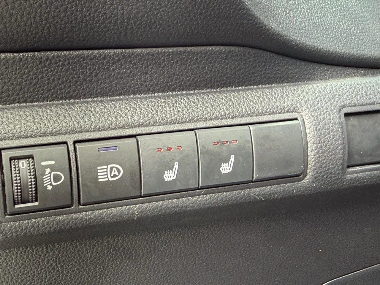 Toyota 2021 corolla 1.2T stepless elite PLUS version of automatic gear 10