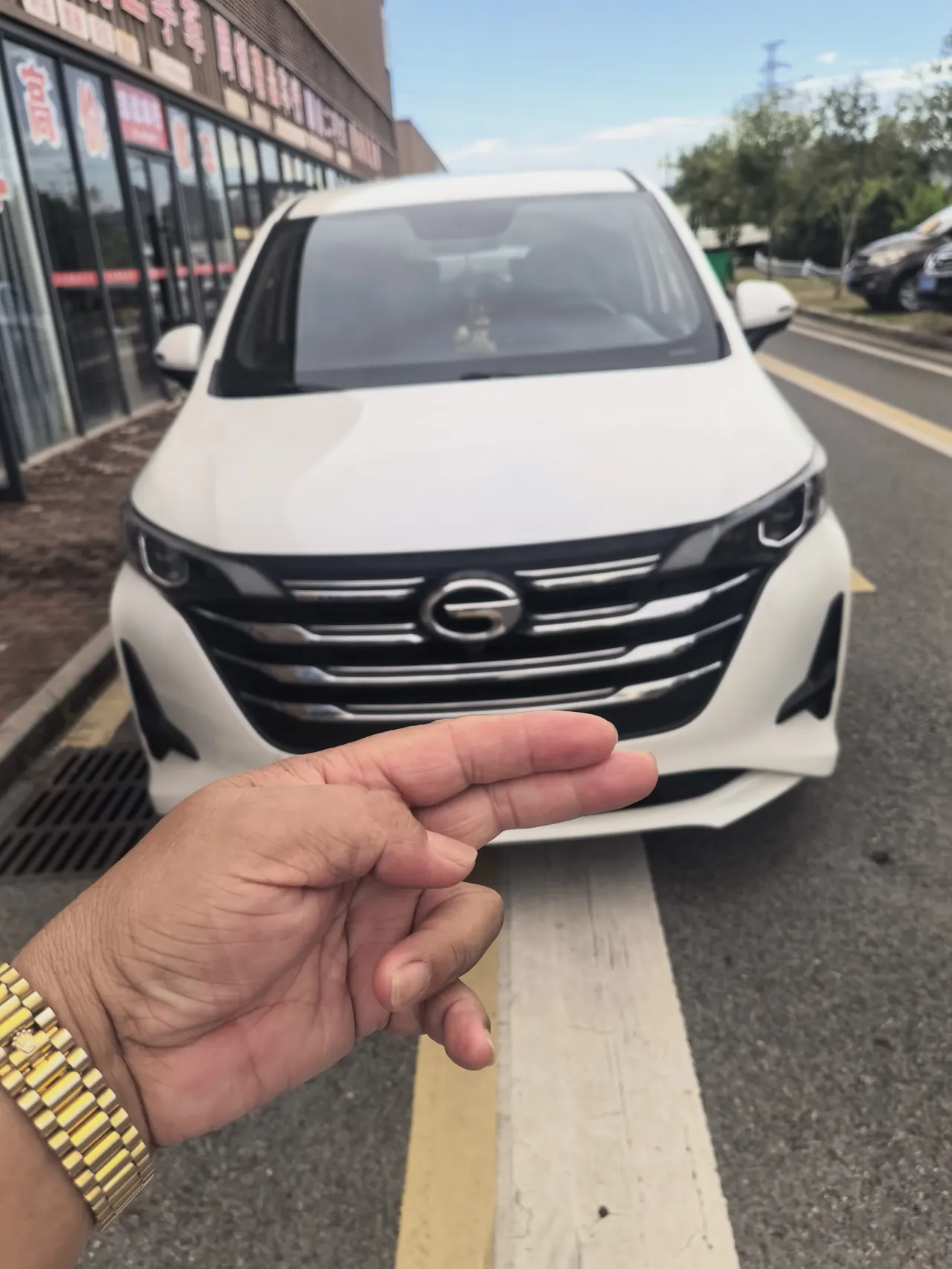 Chuanqi 2021 M6 1.5T 270T Elite Edition 7-seat Automatic Gear 2