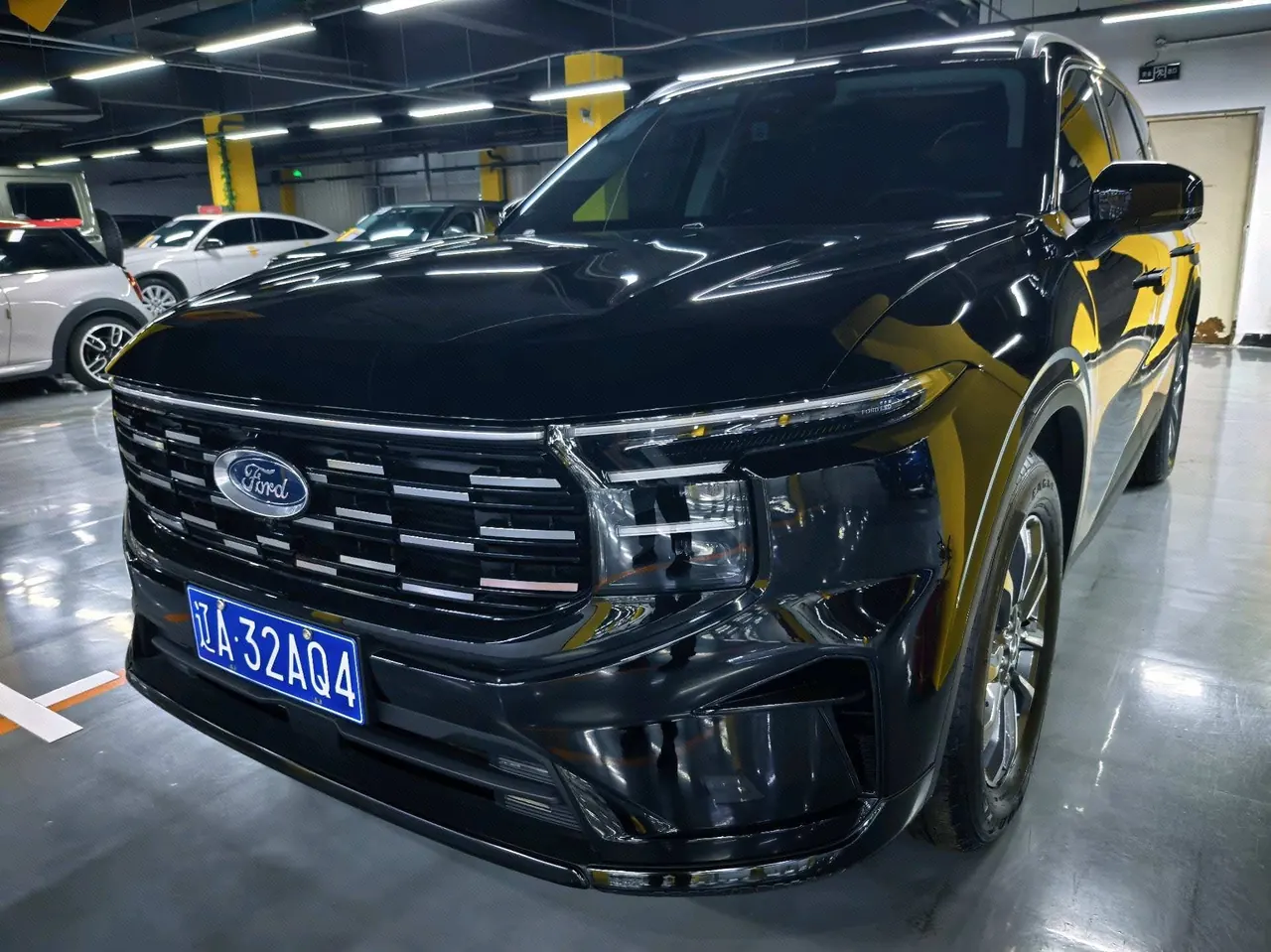 Open image lightbox: Ford 2025 Ruijie L 2.0T EcoBoost Two-wheel Drive 7-seat Luxury Automatic Gear