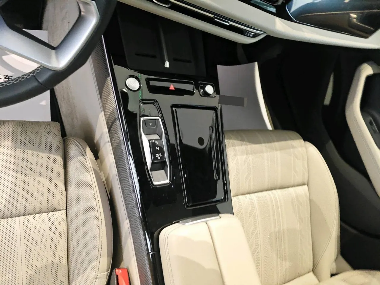 Audi 2026 A6L 2.0T Quattro Enjoy Elegant Automatic Gear 6