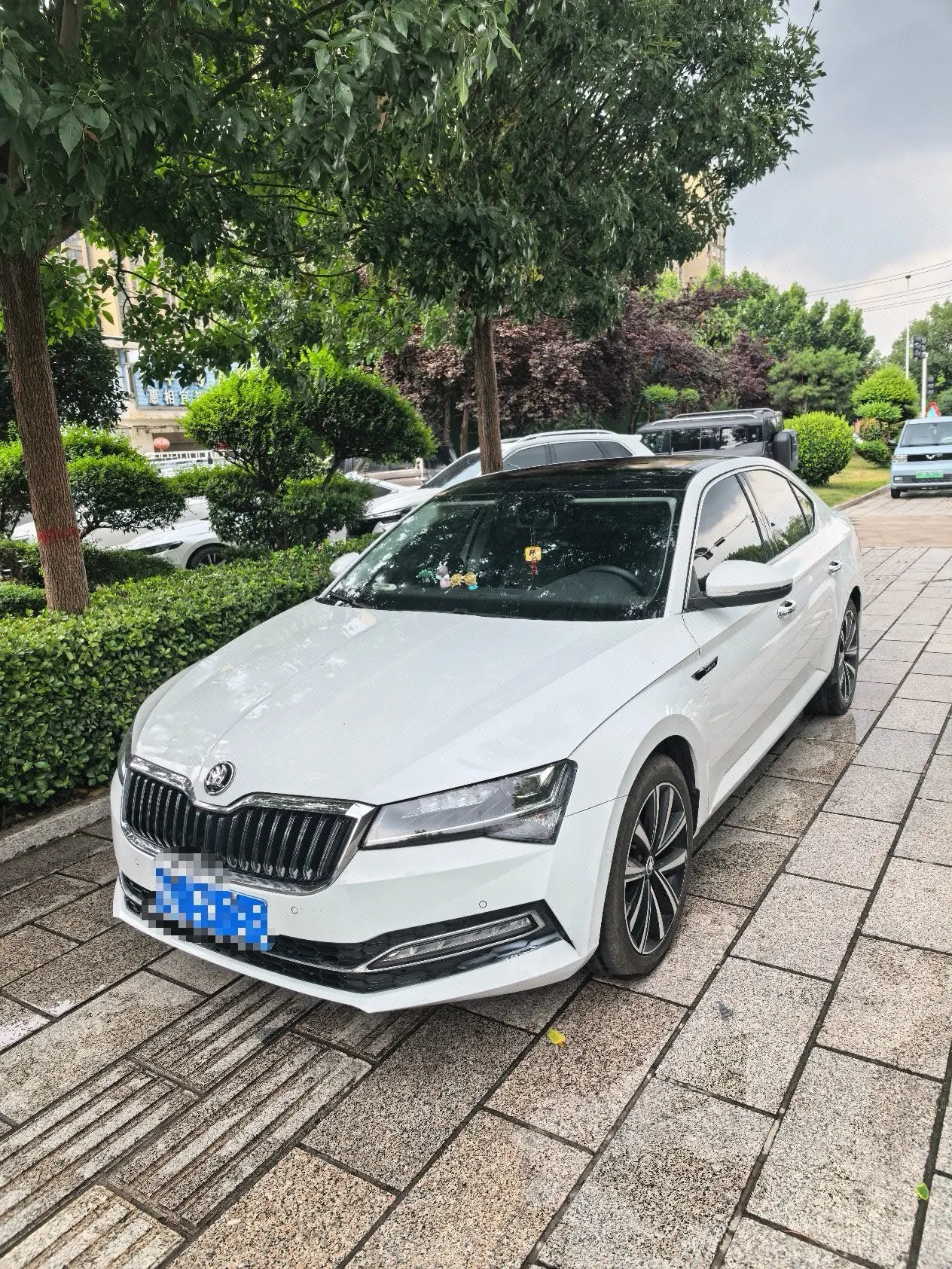 Open image lightbox: Skoda 2023 Express 1.4TSI TSI280 Premium Edition Automatic Gear