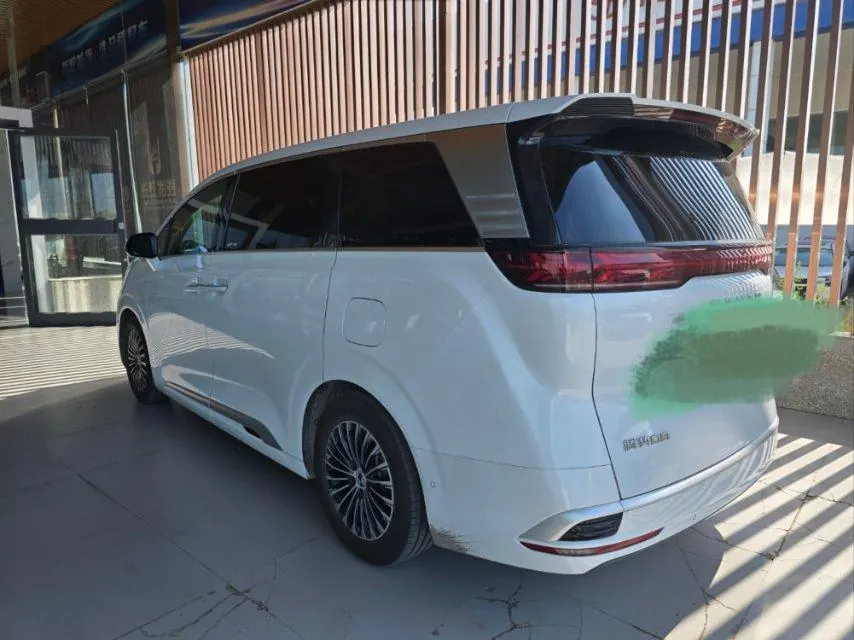Denza 2022 Denza D9 DM-i 1.5T stepless 970 four-wheel drive flagship automatic gear 5