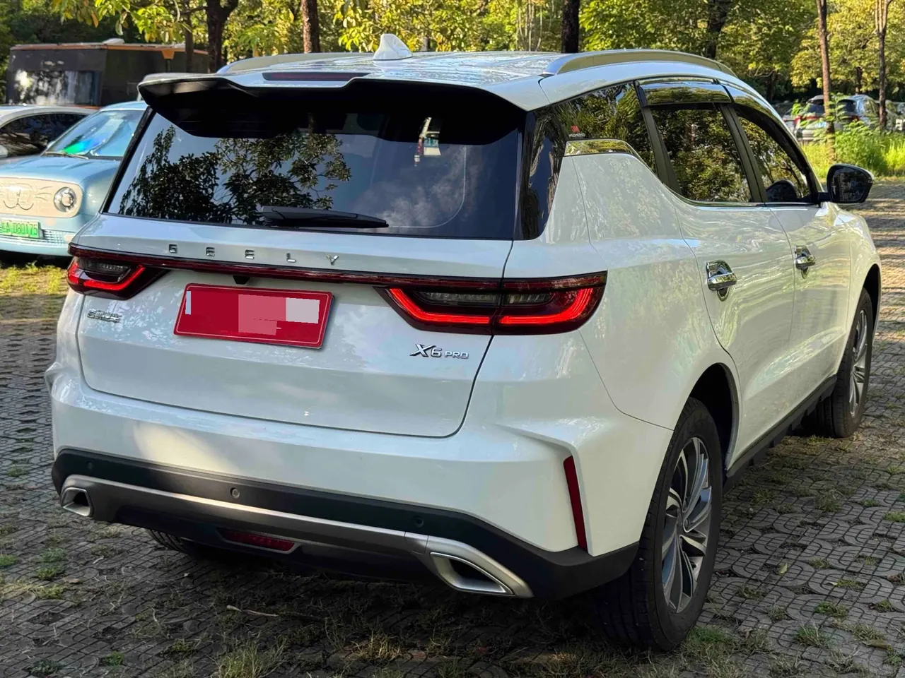 Geely Vision SUV(X6) 2021 Vision X6 Pro 1.4T Premium Automatic 4