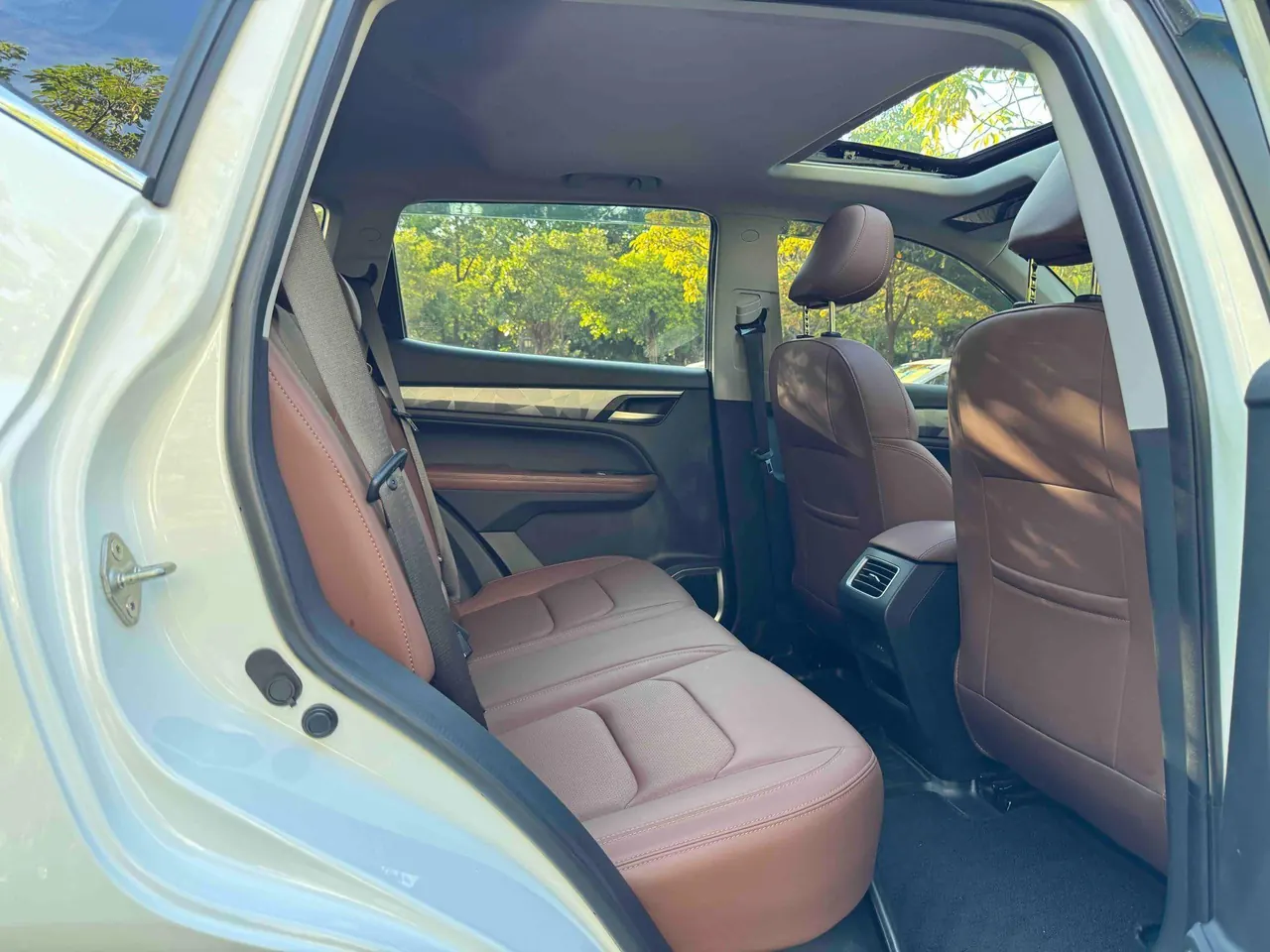 Geely Vision SUV(X6) 2021 Vision X6 Pro 1.4T Premium Automatic 9