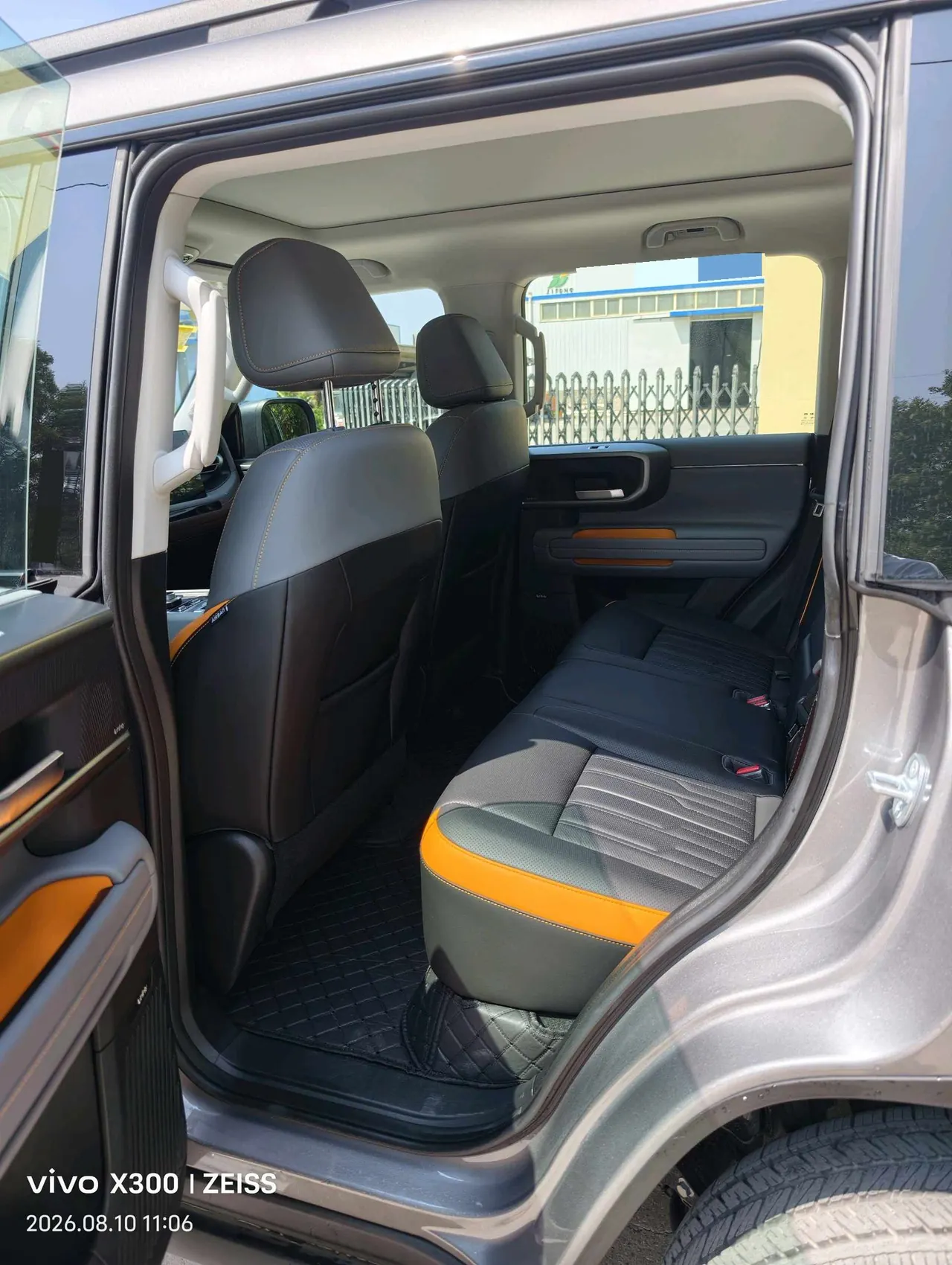 Beijing 2025 BJ40e Advanced Edition Automatic 10