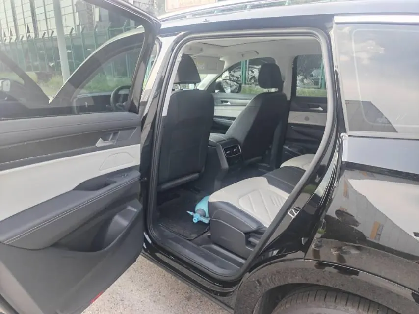 Volkswagen 2026 models of the tour 2.0TSI 450TSI four-wheel drive extreme version of the automatic gear 7
