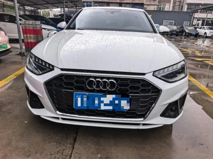 Audi 2020 A4L 2.0TFSI 40TFSI Fashion Elegant Automatic 2