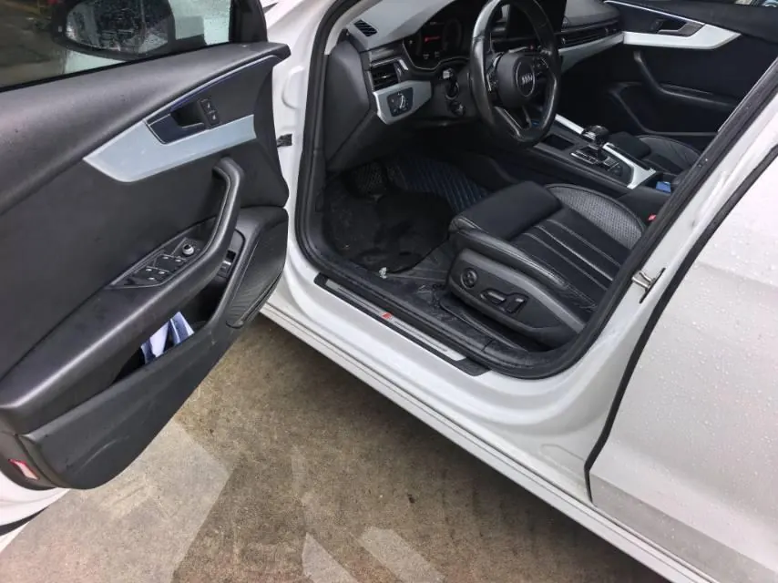 Audi 2020 A4L 2.0TFSI 40TFSI Fashion Elegant Automatic 5