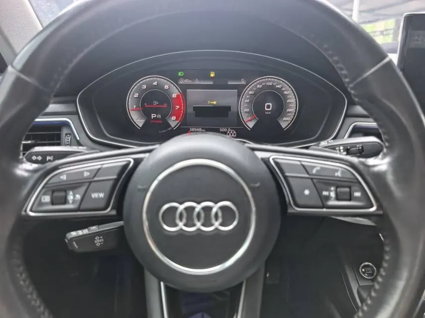 Audi 2020 A4L 2.0TFSI 40TFSI Fashion Elegant Automatic 6