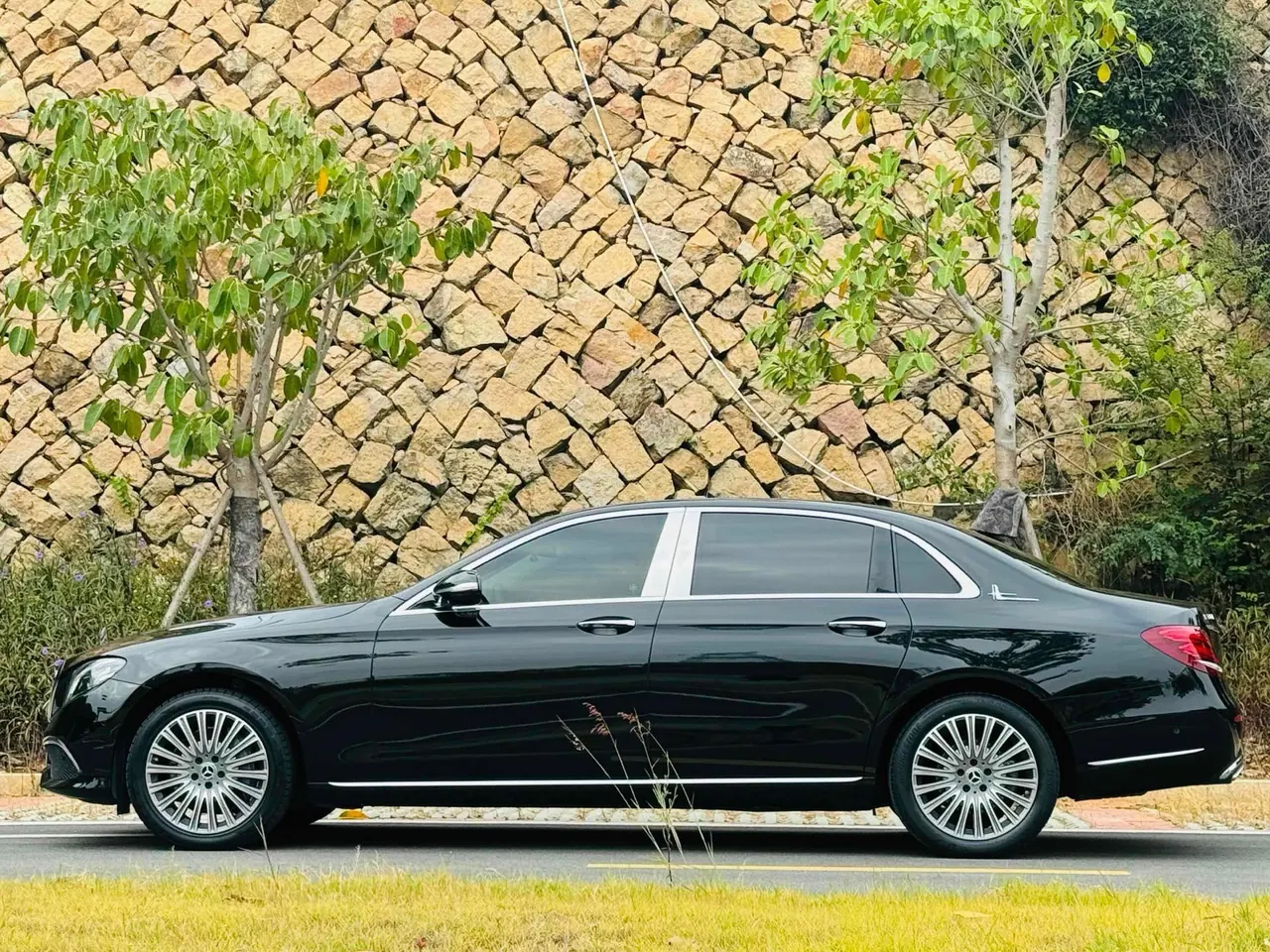 Mercedes Benz E-Class 2020 E 300 L 2.0T Fashion Automatic Gear 9