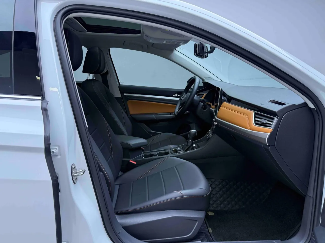 Volkswagen 2023 Bora 1.2TSI 200TSI Smart Edition Automatic Gear 6