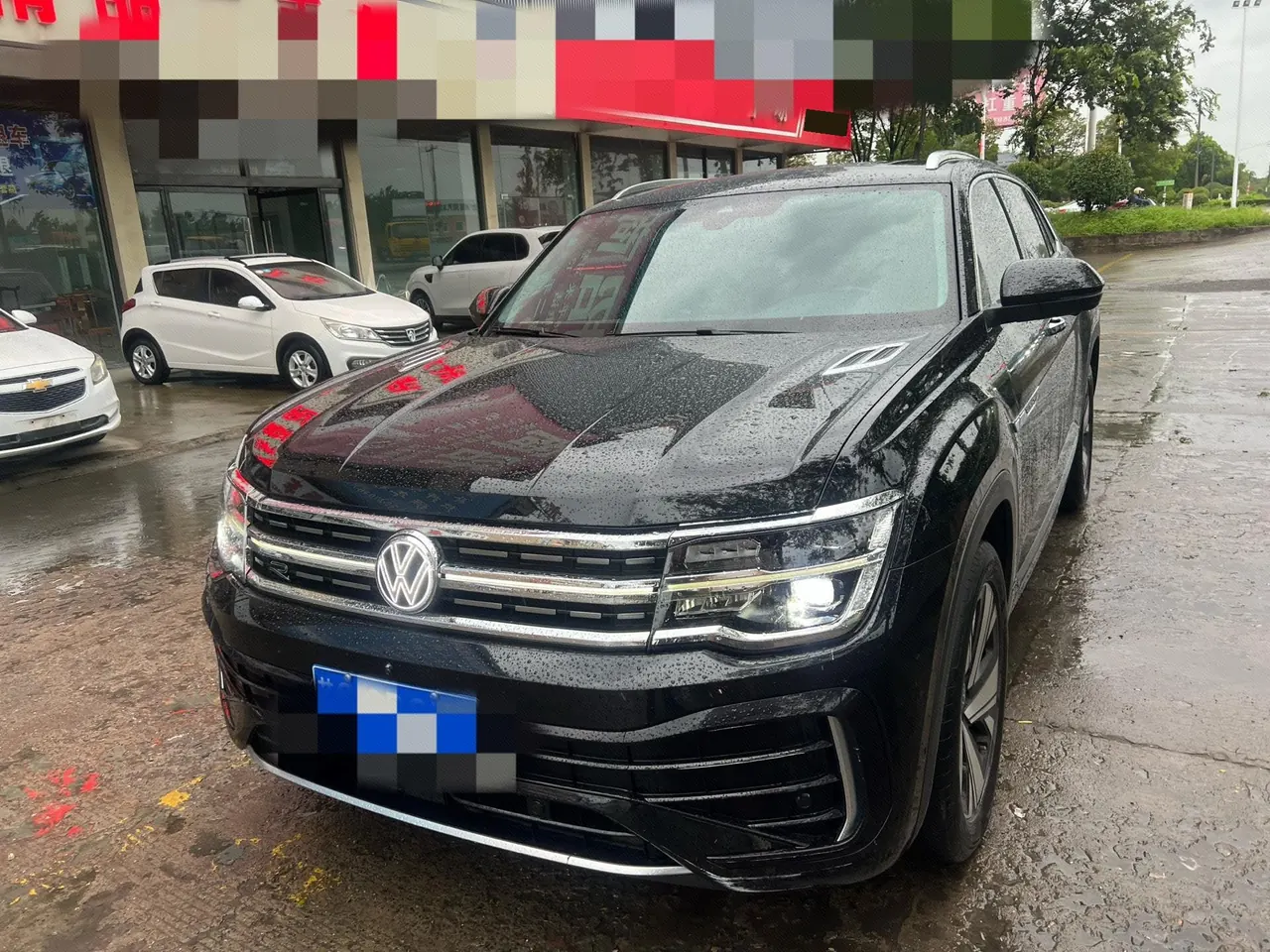 打开图片灯箱:Volkswagen 2023 Tuang X 2.0TSI 380TSI Four-wheel Drive Deluxe Edition Automatic Gear