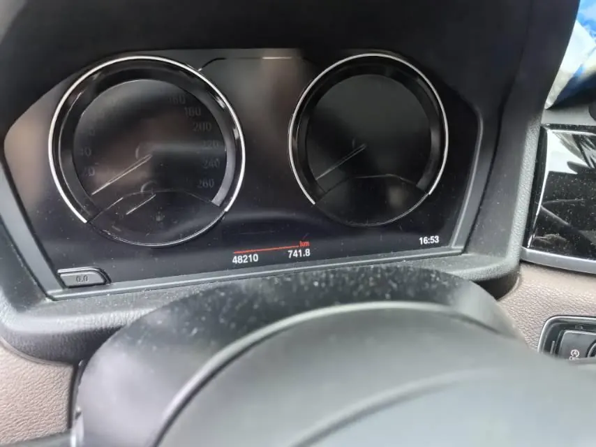 BMW 2020 X1 sDrive20Li 1.5T exclusive automatic gear 9