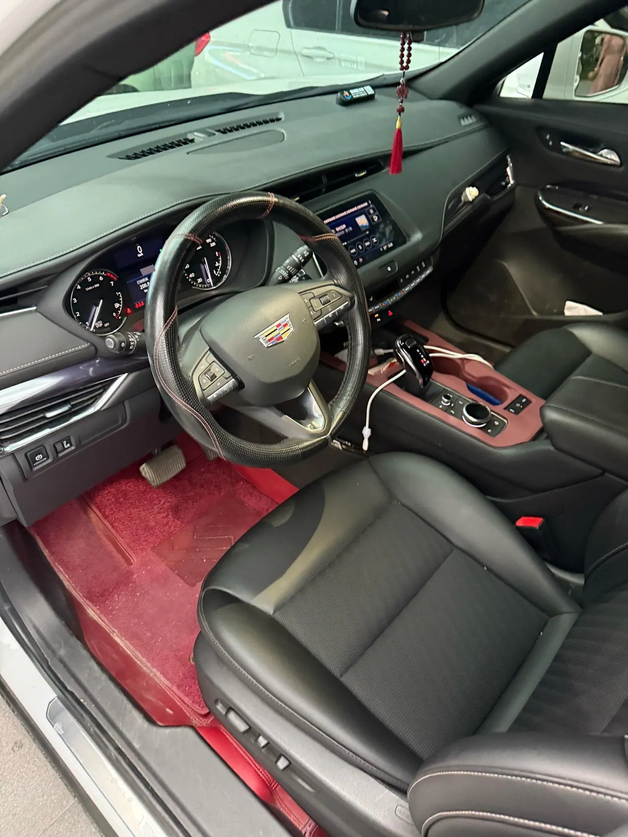 Cadillac 2022 XT4 48V 2.0T 28T Two-Drive Fashion Automatic Gear 6