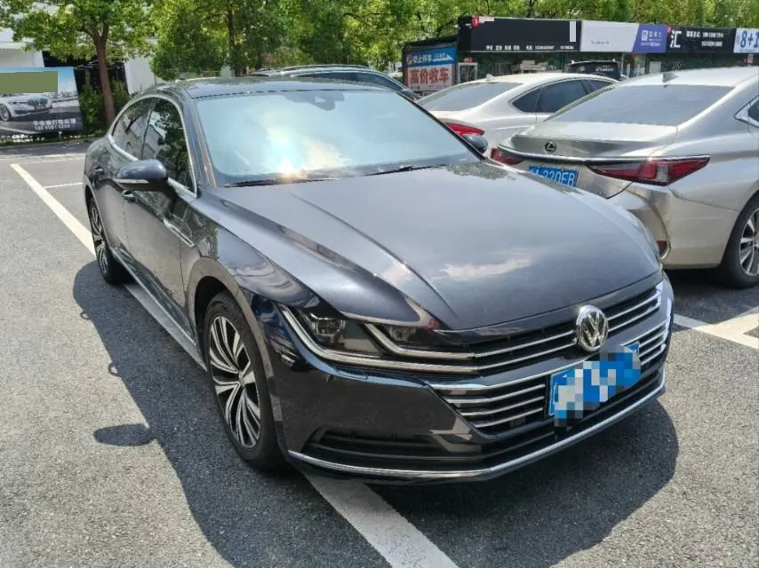 Volkswagen 2020 CC 2.0TSI 330TSI beauty version of automatic gear 3