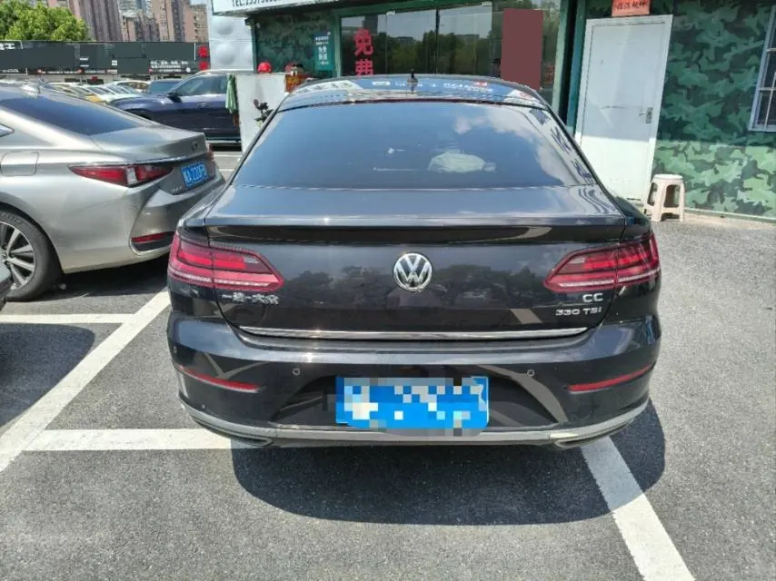 Volkswagen 2020 CC 2.0TSI 330TSI beauty version of automatic gear 8