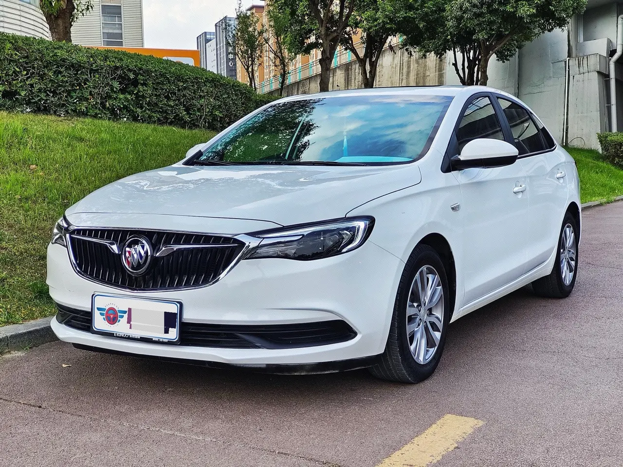 Buick 2021 yinglang 48V 1.3T 18T aggressive automatic gear - View 1