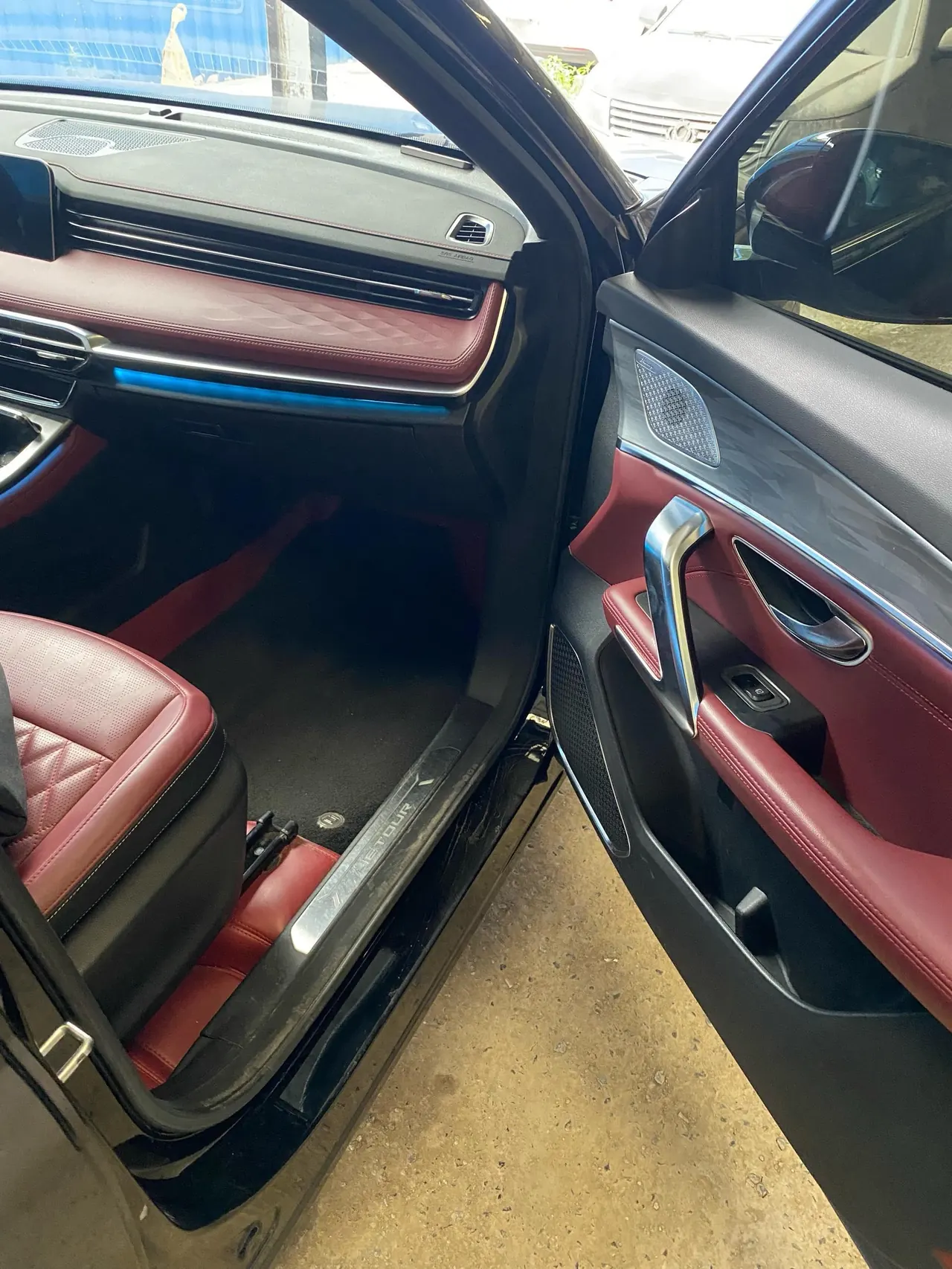 Jetour 2023 X70 PLUS 1.5T Brave PLUS7 Automatic Gear 7