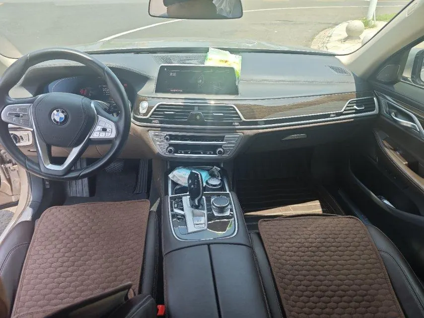 BMW 7 Series (Imported) 2021 730Li 2.0T Luxury Suit Automatic Gear 4