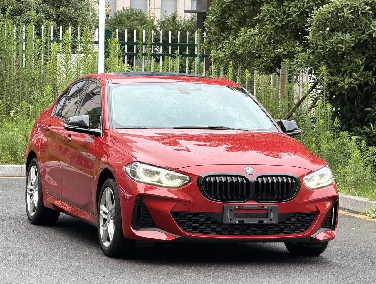BMW 1 Series 2021 120i 1.5T M Sport Night Edition (facelift) Automatic 3