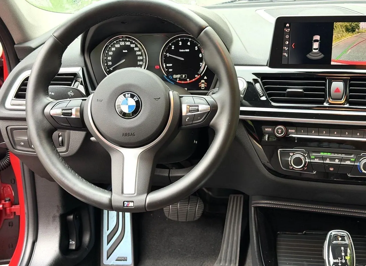 BMW 1 Series 2021 120i 1.5T M Sport Night Edition (facelift) Automatic 4