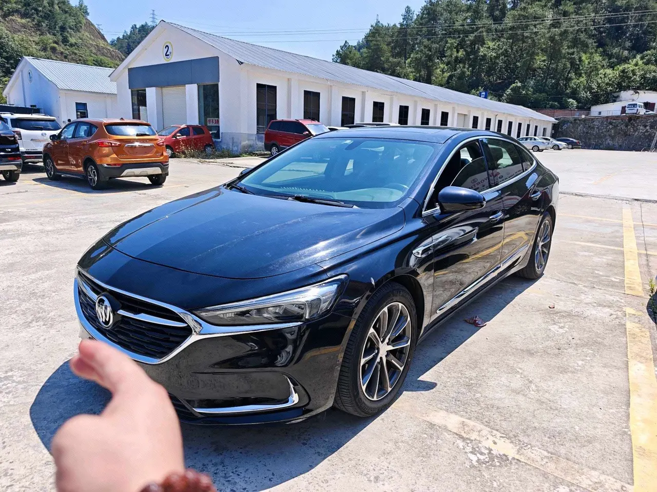 Open image lightbox: Buick 2020 LaCrosse 2.0T 652T Luxury Automatic