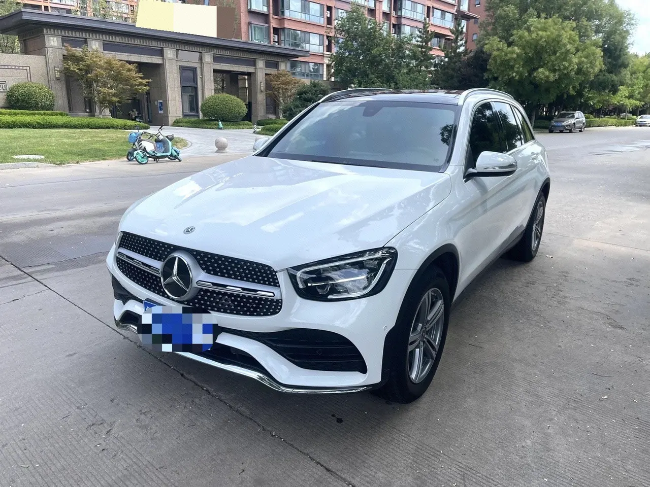 Open image lightbox: Mercedes Benz 2020 GLC 260 L 4MATIC 2.0T Luxury (Modified) Automatic Gear