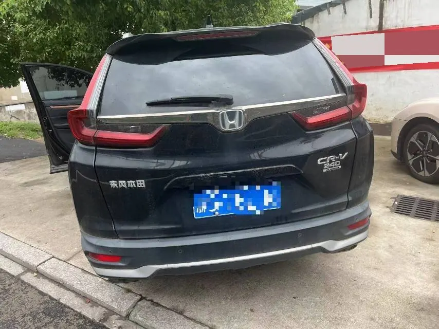 Honda 2021 CR-V 1.5T Stepless 240TURBO Two-Drive Fashion Edition Automatic Gear 3