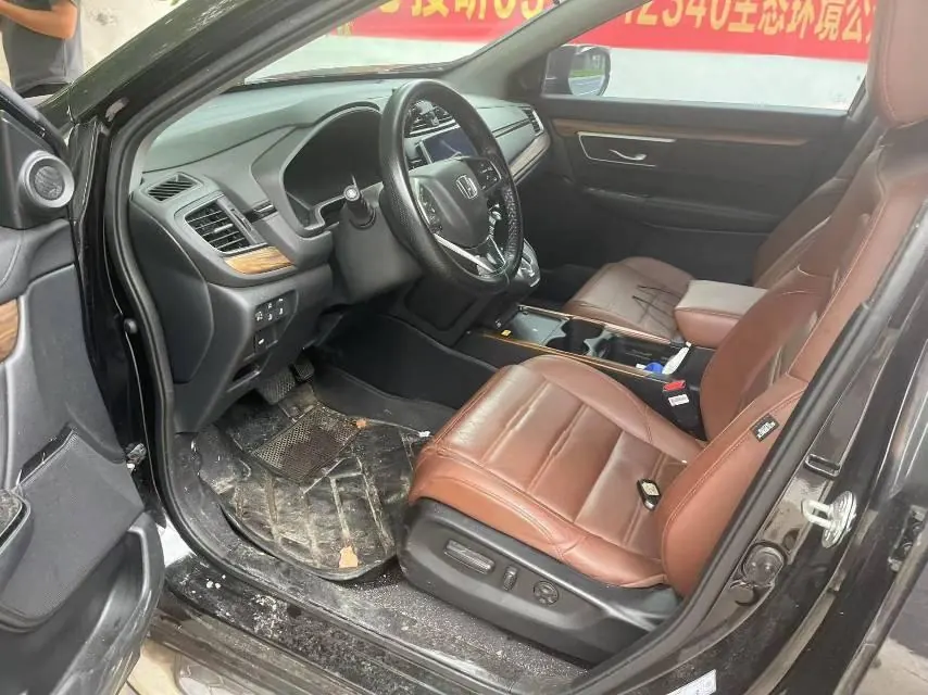 Honda 2021 CR-V 1.5T Stepless 240TURBO Two-Drive Fashion Edition Automatic Gear 4