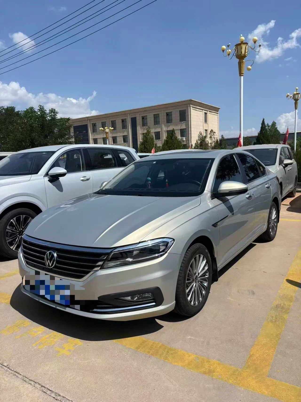 Open image lightbox: Volkswagen 2021 Lavida 1.4TSI 280TSI Comfort Edition Automatic Gear