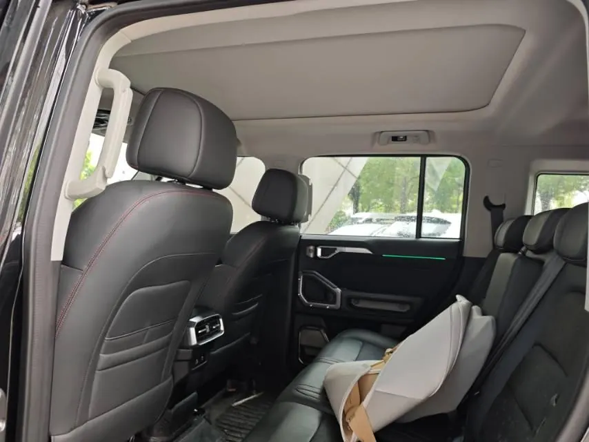 Jetour 2023 Traveler 2.0T Four-Wheel-Drive Cross-Country PRO Automatic 5