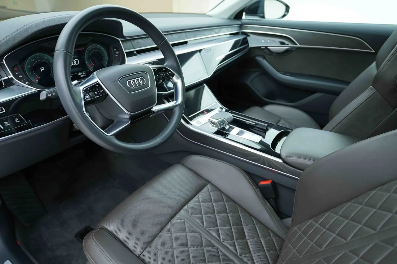 Audi A8L (Imported) 2021 A8L 48V 3.0TFSI 50TFSI Quattro Comfort Automatic 6