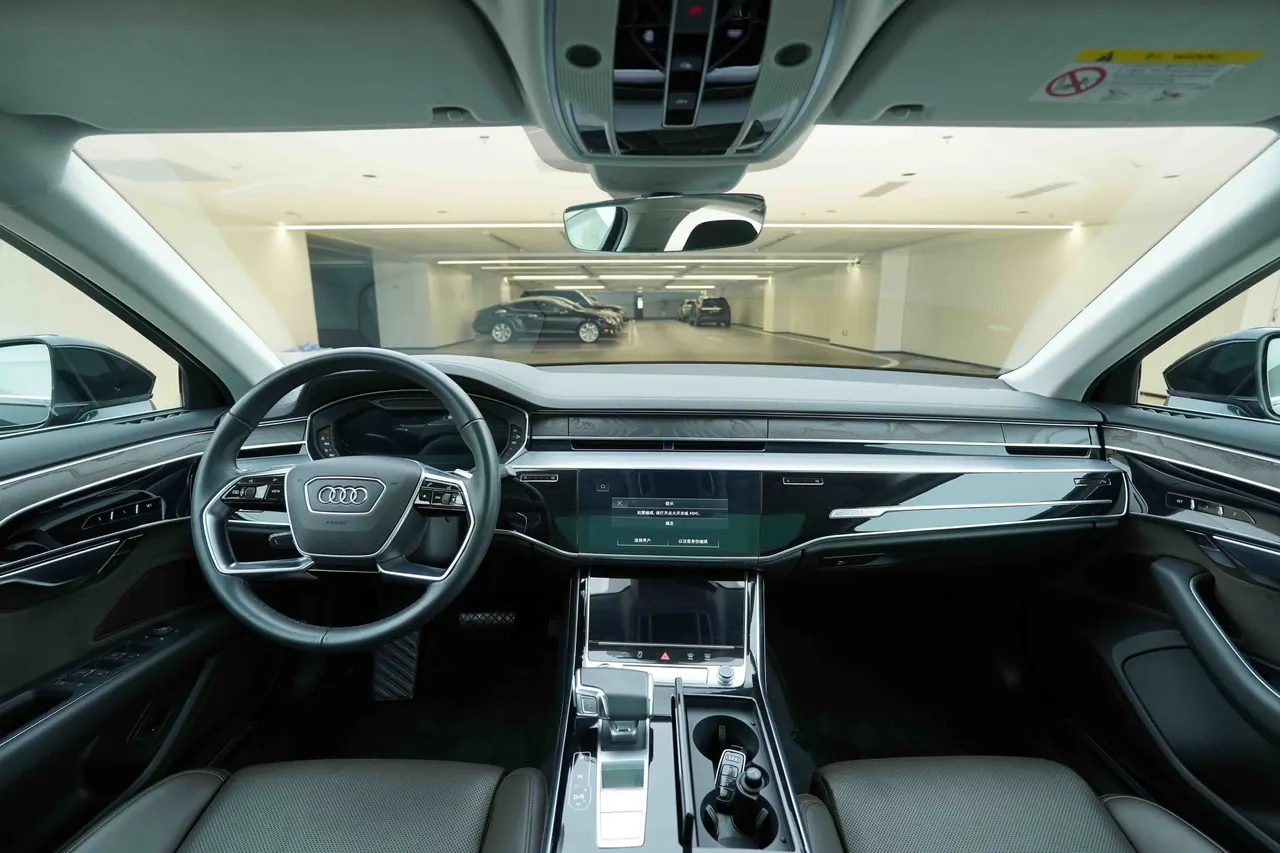 Audi A8L (Imported) 2021 A8L 48V 3.0TFSI 50TFSI Quattro Comfort Automatic 7