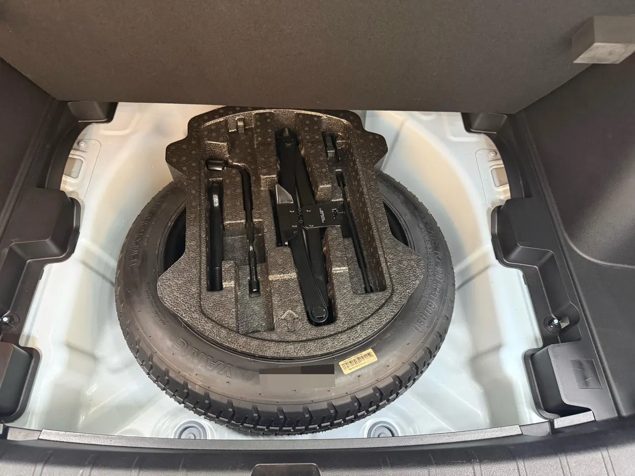 Geely 2021 Plantronics 1.4T Diamond Edition Automatic Gear 8