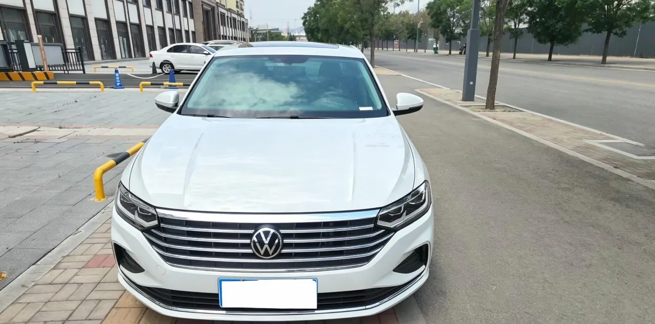 Volkswagen 2023 Lavida 1.5 Full Escape Edition Automatic Gear 2