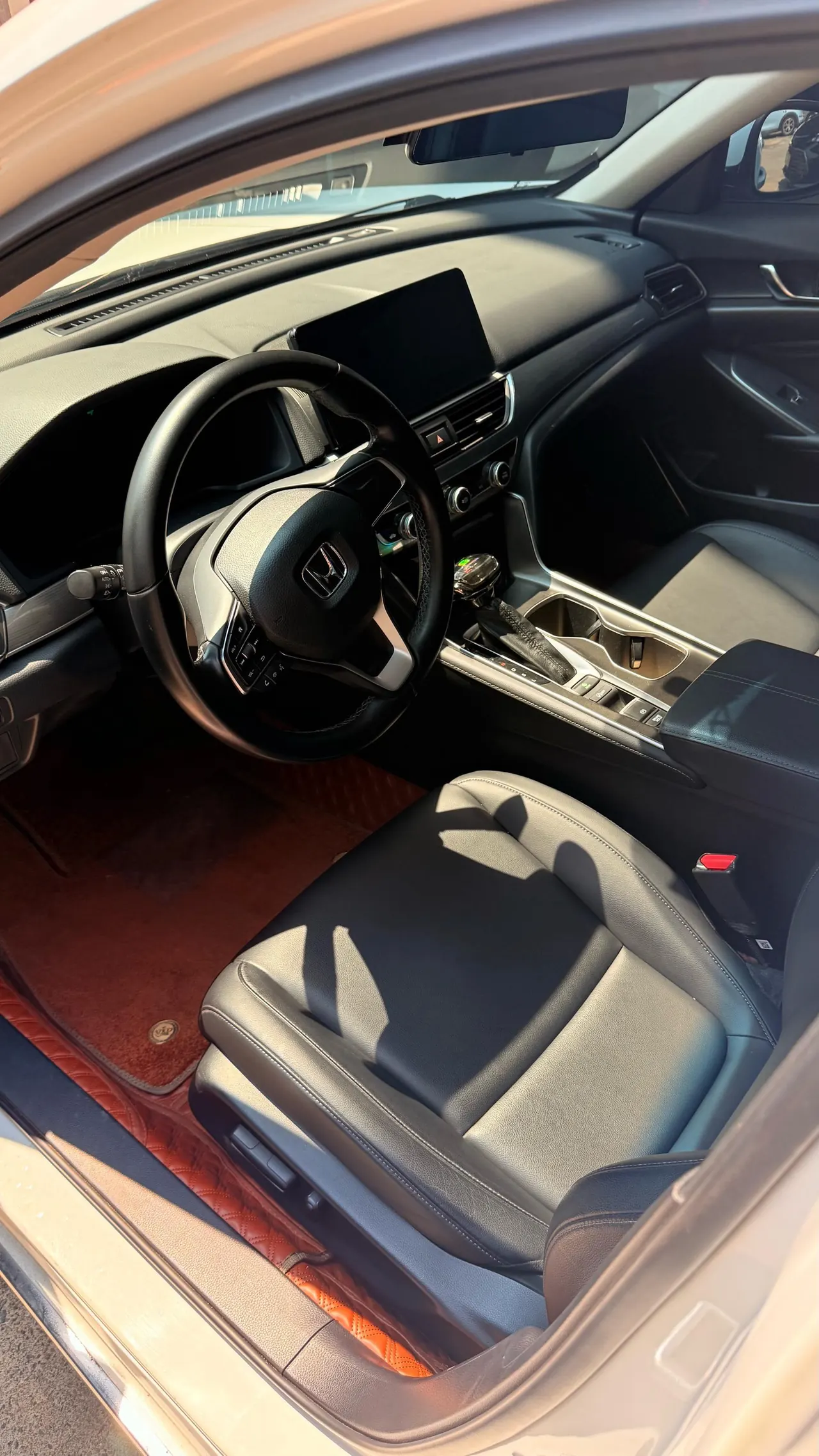 Honda 2021 10th Generation Accord 1.5T Stepless 260TURBO Luxury Star Limited Edition Automatic Gear 5