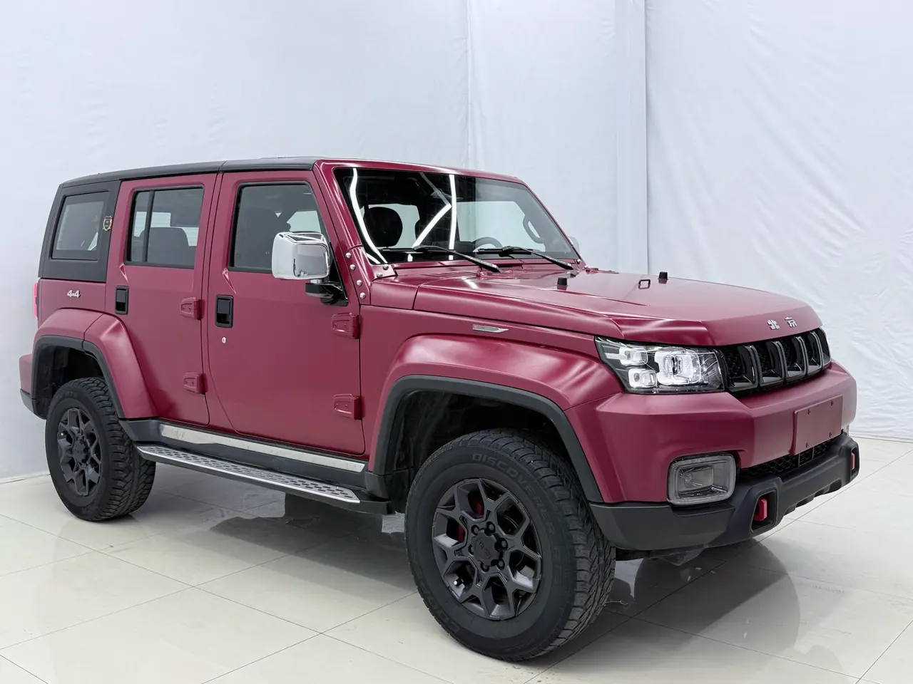 Beijing 2021 BJ40 2.3T Four-wheel Drive Blade Hero Edition Extreme Automatic Gear 2
