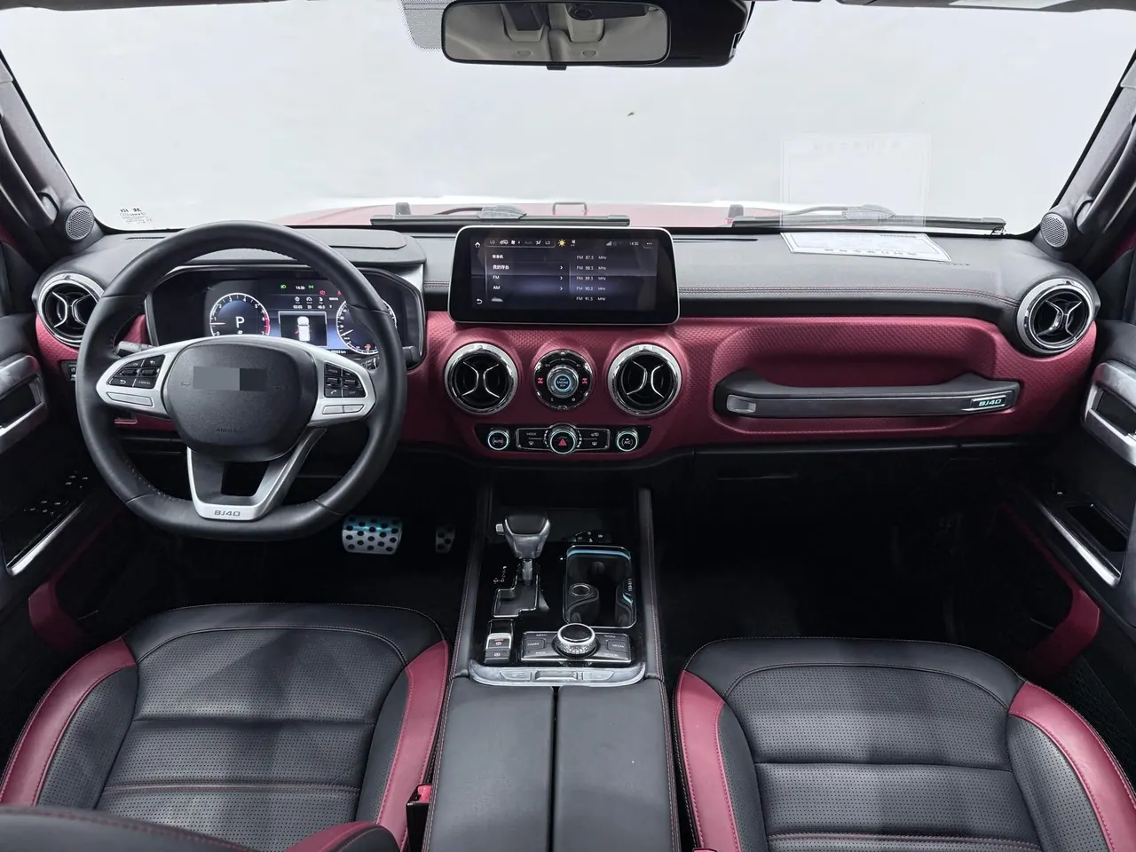 Beijing 2021 BJ40 2.3T Four-wheel Drive Blade Hero Edition Extreme Automatic Gear 4