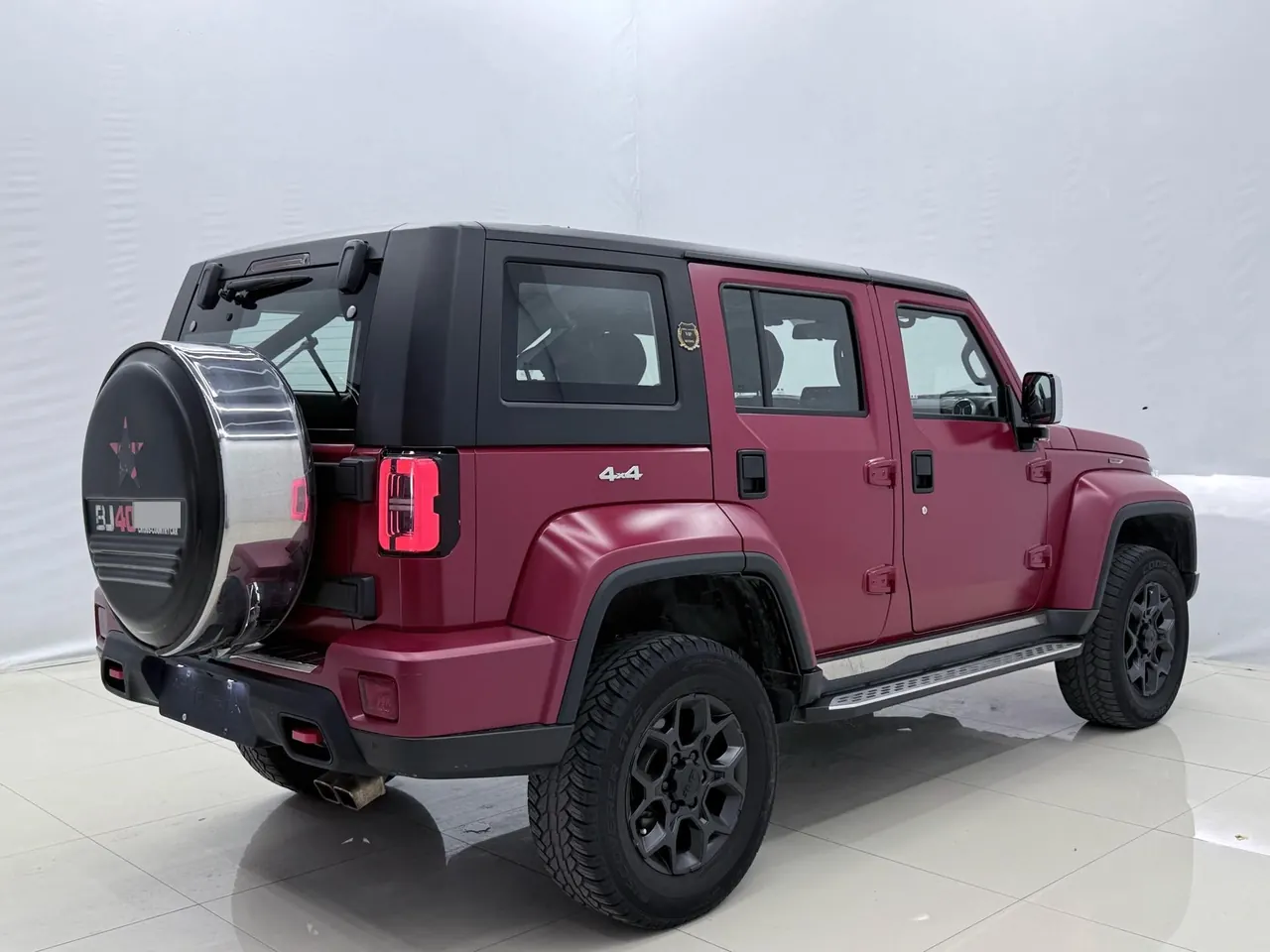 Beijing 2021 BJ40 2.3T Four-wheel Drive Blade Hero Edition Extreme Automatic Gear 7