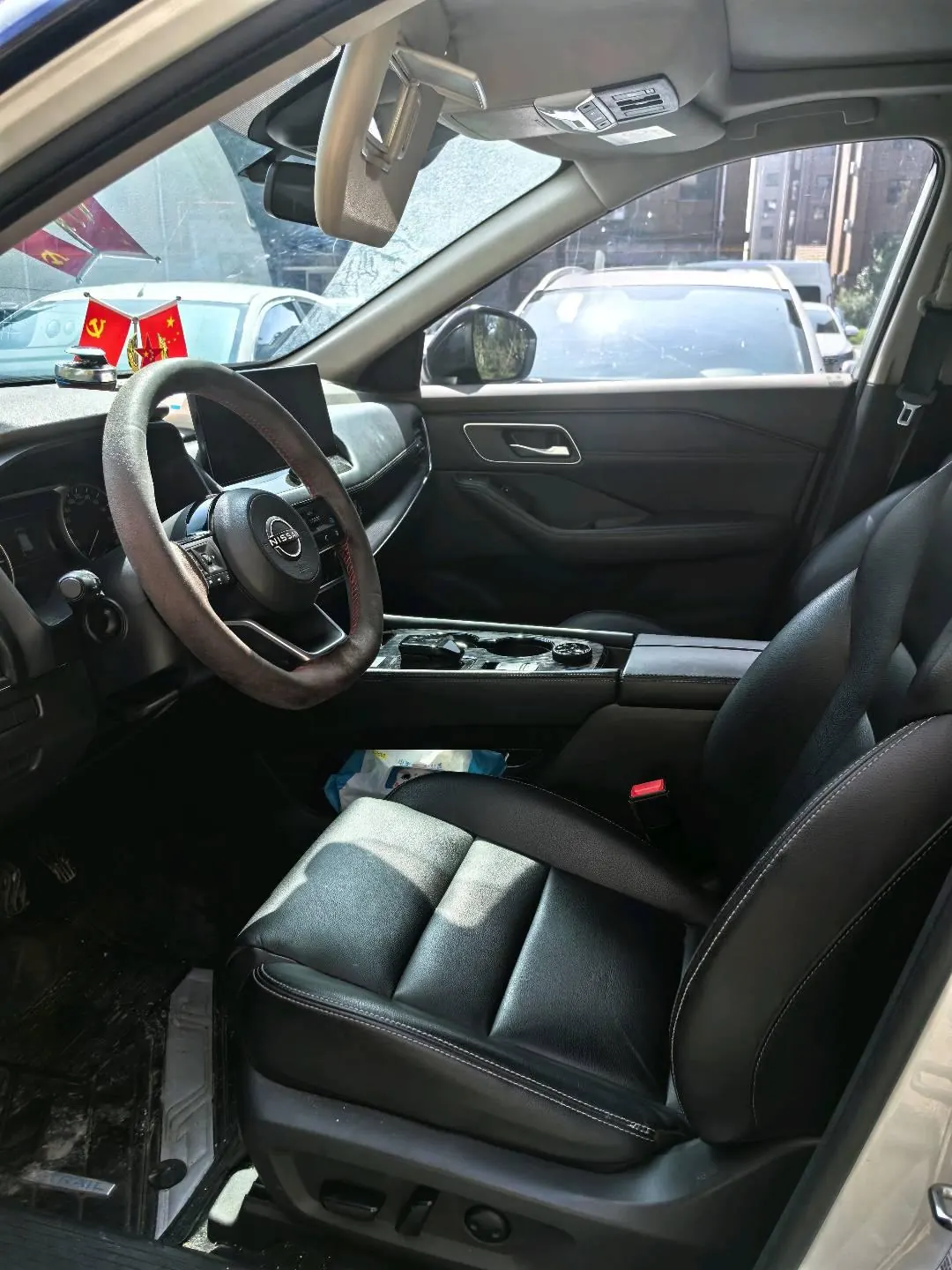 Nissan 2023 Qijun e-POWER 1.5 Super Mixed Dual Motor Four-wheel Drive Deluxe Automatic Gear 5