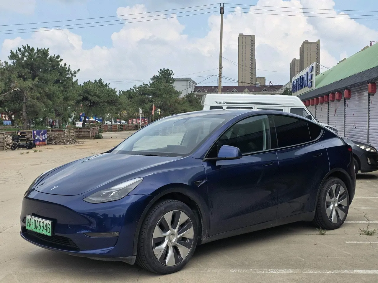 打开图片灯箱:Tesla 2021 Model Y long endurance all-wheel drive version automatic transmission